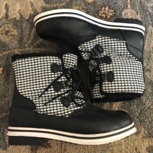 Personal Identity Women’s Snow boots